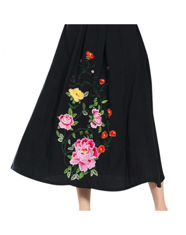 Black/Red Embroidery Loose Original Ethnic Floral Skirt