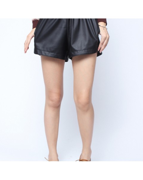 Black Elastic Waist PU Leather Shorts